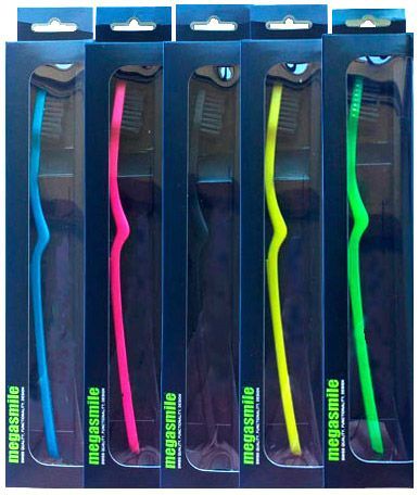 Зубна щітка Megasmile Black Whitening Soft, 1 шт 